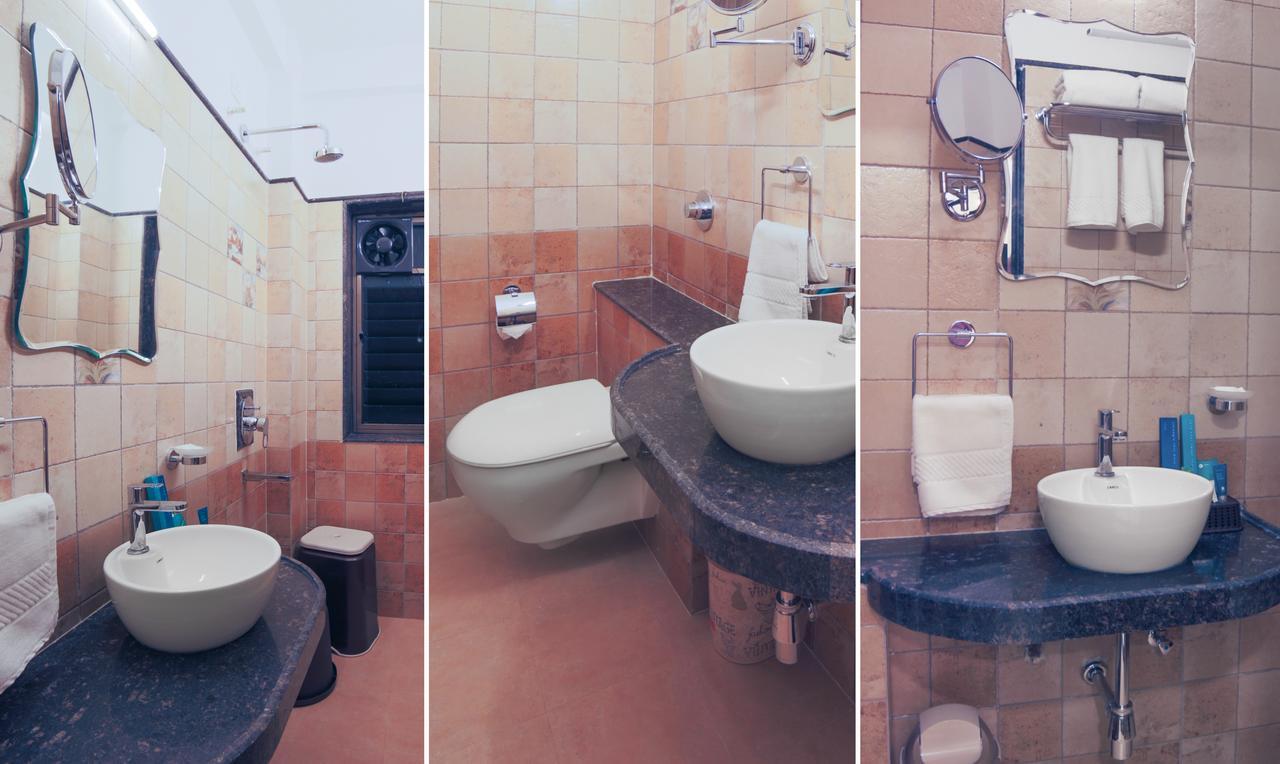 Standard Double or Twin Room,653494836:JPEG